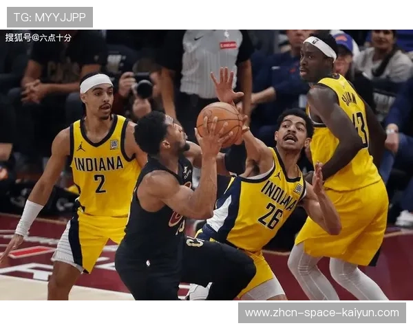 狂热季后赛首轮淘汰梦想,米切尔独木难支暴露阵容短板 狂热季后赛首轮淘汰梦想,米切尔独木难支暴露阵容短板