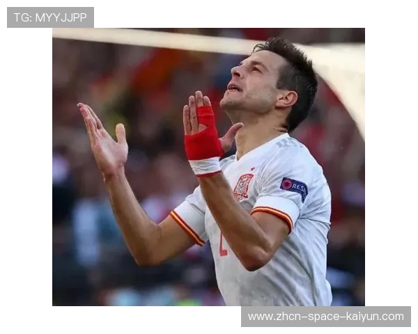 法兰克福后卫克里斯滕森头部相撞晕厥，经治疗无大碍